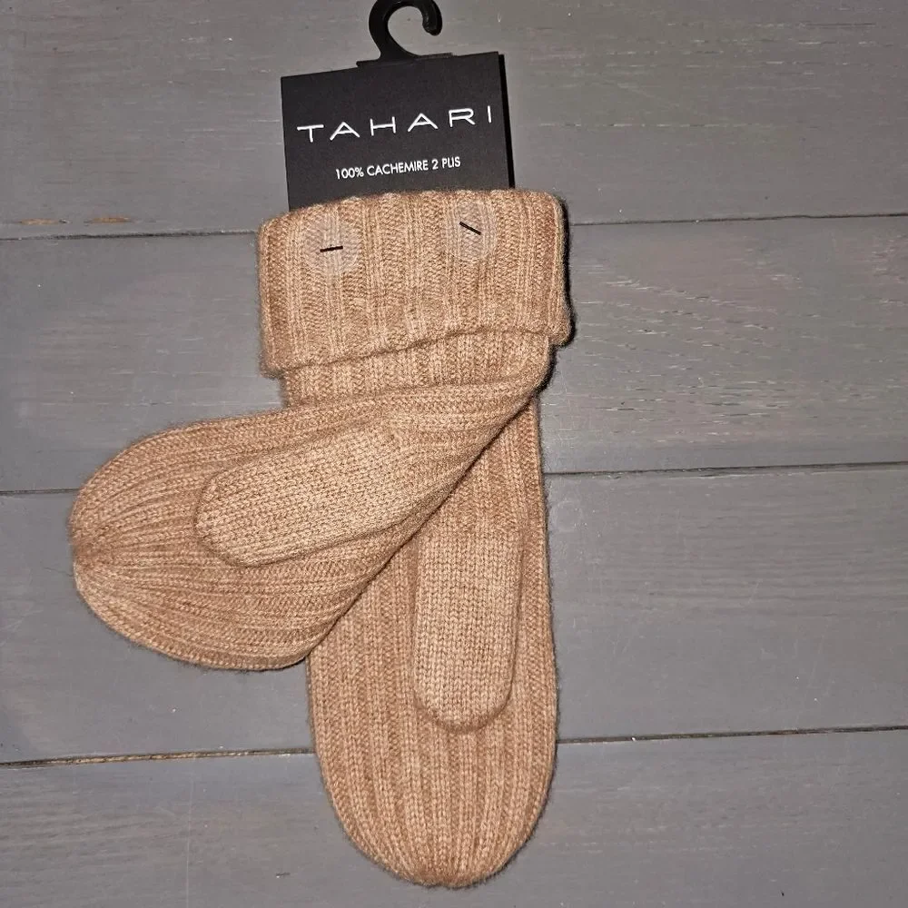 TAHARI Women's 100% 2 ply Cashmere tan mittens